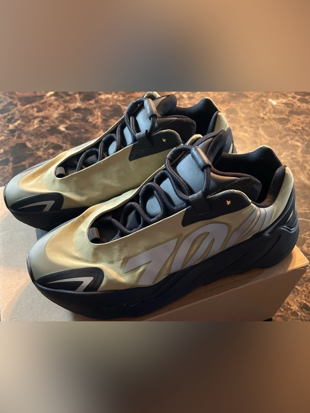 Adidas Yeezy Boost 700 MNVN Laceless Phosphor Men's Size 7